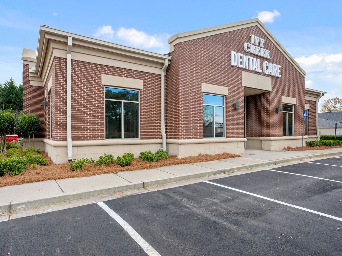 Ivy Creek Dental Care office exterior
